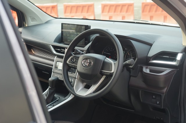 Beda Rp 2,8 Juta, Pilih Toyota Avanza 1.5 G CVT atau Xenia 1.5 R CVT ASA? (191858)