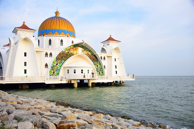 Ilustrasi bulan dalam Islam, sumber gambar: https://www.pexels.com/