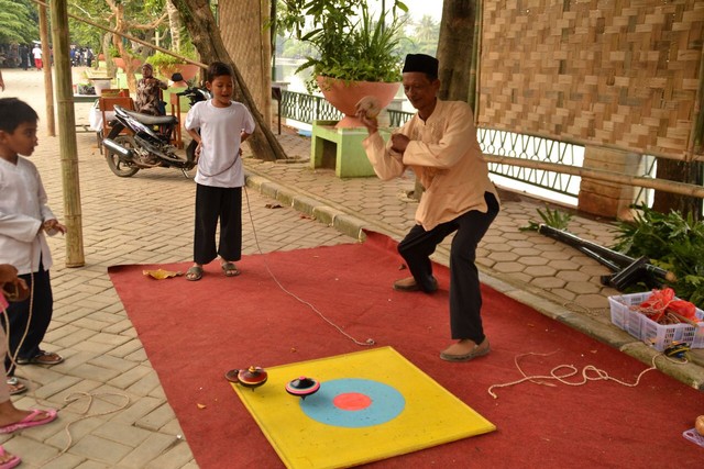 Ilustrasi orang Betawi Foto: Pemprov DKI Jakarta