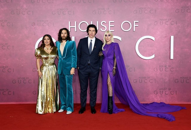 Penampilan Dramatis Lady Gaga Pakai Gaun Bersayap di Premiere House of Gucci (16348)