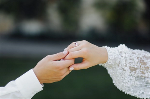 Ilustrasi pengantin. Sumber: www.freepik.com