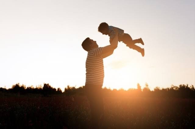 I﻿lustrasi foto hubungan anak dan ayah. Sumber: Kumparan