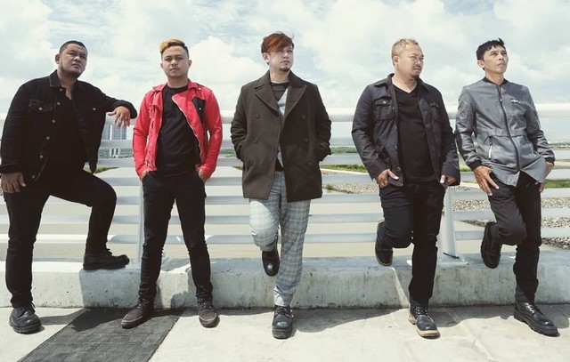 Grup Band Vagetoz yang Menyanyikan Lagu Kehadiranmu. Foto: instagram.com/teguhpermana411