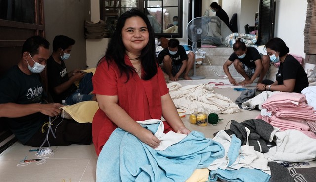 Cerita Indah, Olah Limbah Kain Seprai Jadi Tekstil Cantik Ramah di Kantong