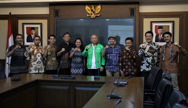 Indonesian Consortium Cooperative Innovation (ICCI) mempresentasikan gagasan Startup coop sekaligus model koperasi multipihak kepada Menteri Koperasi dan UKM