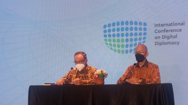Juru Bicara Kemlu RI Teuku Faizasyah pada penutupan ICDD di Conrad, Bali, Selasa (16/11). Foto: Judith Aura/kumparan