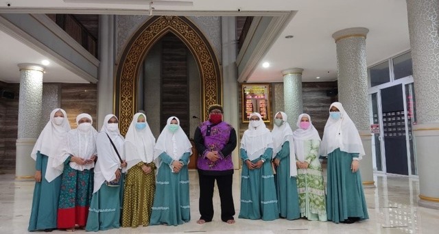 Mahasiswa KKN UIN Walisongo Adakan Peringatan Maulid Nabi Muhammad SAW di TPQ (271696)