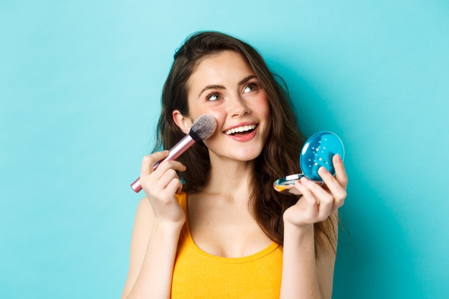 Make up Flawless adalah Gaya Riasan Sempurna tanpa Noda, Yuk Cek Tipsnya! (80153)