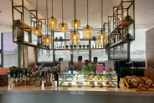Restoran The Garden Grille & Bar. Foto: Gitario Vista Inasis/kumparan