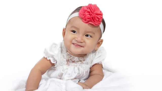 Ilustrasi bayi perempuan. Foto: Shutter Stock