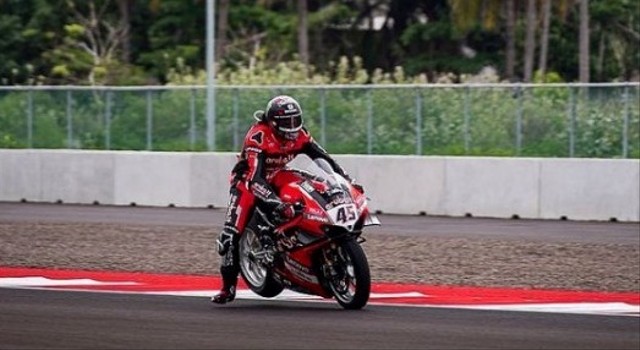 Pebalap Ducati World Superbike (WSBK),  Scott Redding. (Foto: Instagram/@reddingpower).