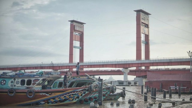 Sungai Musi di Palembang. (Foto: Ary Priyanto/Urban Id)