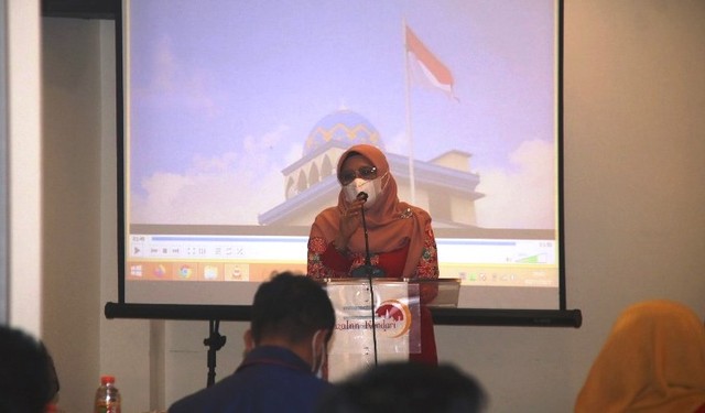 Rektor Institut Agama Islam Negeri, Kendari, Prof. Dr. Faizah Binti Awad, M.Pd. Foto: Dok IAIN Kendari. 