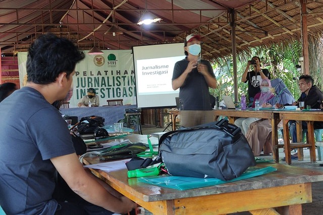 STFJ dan YOSL-OIC menggelar pelatihan jurnalistik investigasi untuk sejumlah jurnalis asal Sumut dan Aceh. Foto: Abdul Hadi/acehkini