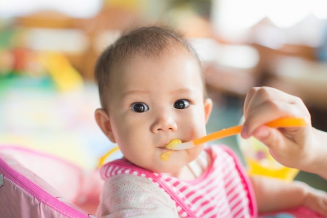Ilustrasi resep bubur beras merah untuk bayi 6 bulan. Foto: Shutterstock