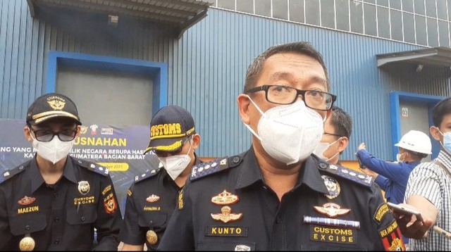 Jutaan Rokok Dimusnahkan, Bea Cukai Sumbagbar Sebut Konsumen Rokok Ilegal Naik (3)