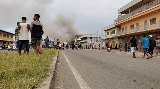 Kerusuhan di Kepulauan Solomon. Foto: Georgina Kekea via REUTERS 
