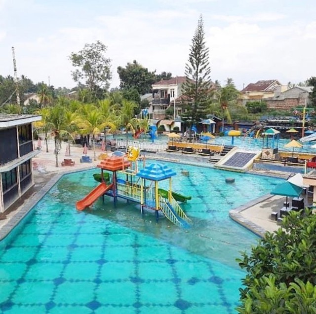Kolam Renang, Pratama Bandar Lampung | Foto: @pratama.kolamrenang