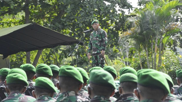 Komandan Resor Militer 172/Praja Wira Yakthi, Brigjen TNI Izak Pangemanan. (Dok Penrem 172/PWY) 
