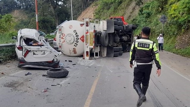 Kecelakaan beruntun di jalur kebun kopi, Donggala, Sulawesi Tengah. Foto: Istimewa