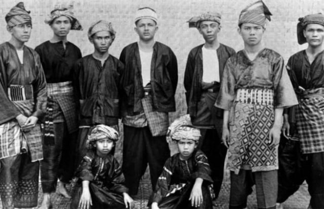 Ilustrasi suku Melayu di Indonesia dibagi menjadi dua jenis berdasarkan kedatangannya. Salah satunya adalah Deutero Melayu. Foto: Kumparan