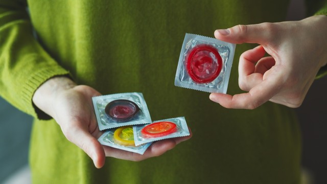 Tips Aman Simpan dan Buang Kondom di Rumah, Ayah dan Ibu Perlu Tahu! (54857)