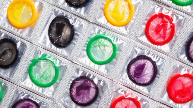 Tips Aman Simpan dan Buang Kondom di Rumah, Ayah dan Ibu Perlu Tahu! (54859)
