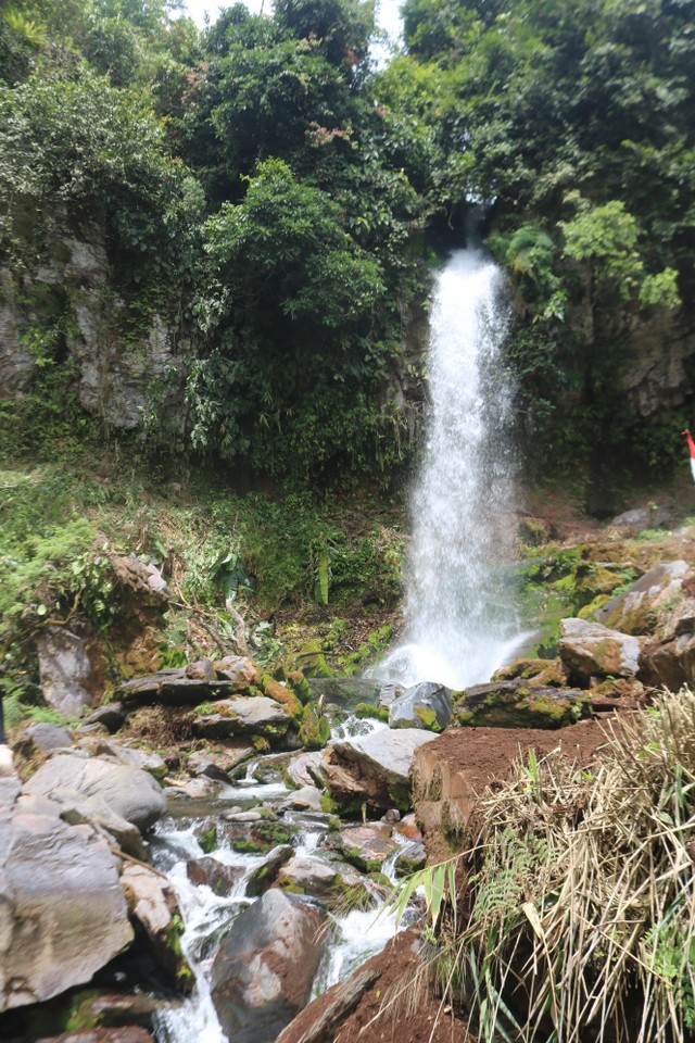 Air Terjun Degian. (Sumber foto : Hanna Ratih Aninditya) 