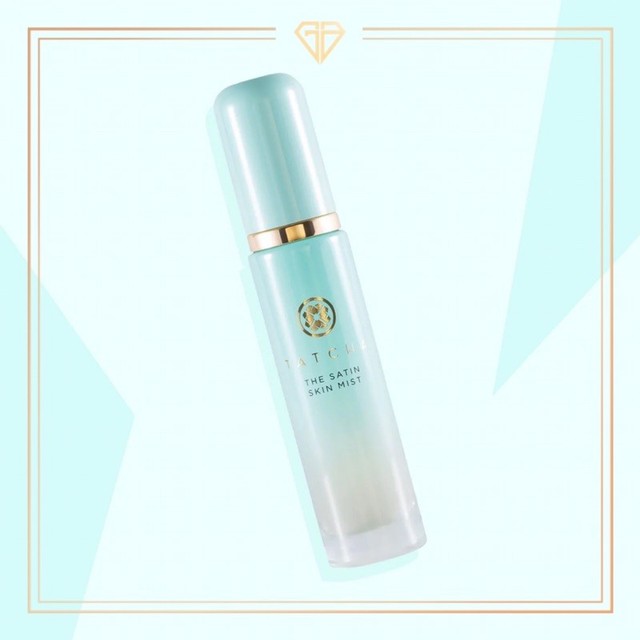 4 Face Mist untuk Kulit Berminyak, Cek di Sini Yuk!