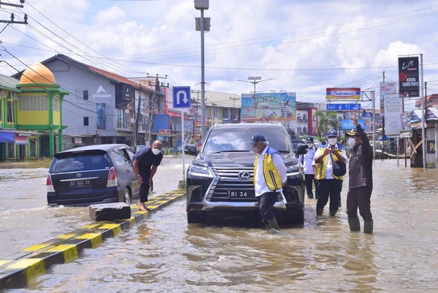 Banjir di Sintang Surut, Masa Tanggap Darurat Bencana Berakhir (89387)