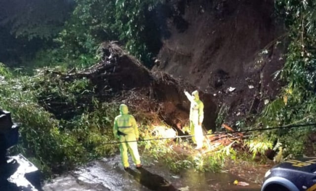 Tanah longsor di salah lokasi di Kabupaten Malang. dok