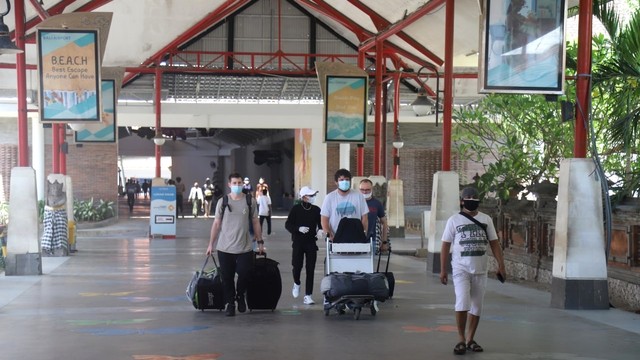 Suasana Bandara Internasional I Gusti Ngurah Rai saat PPKM Level 4. Foto: Bandara Ngurah Rai