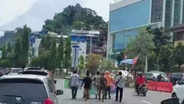 Bintang Kejora hingga Pekik Papua Merdeka Bergema pada HUT OPM di Jayapura (16609)