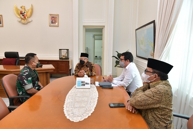 Wakil Presiden Ma'ruf Amin Terima Kunjungan KSAD Jenderal TNI Dudung Abdurachman. Foto: Dok. KIP