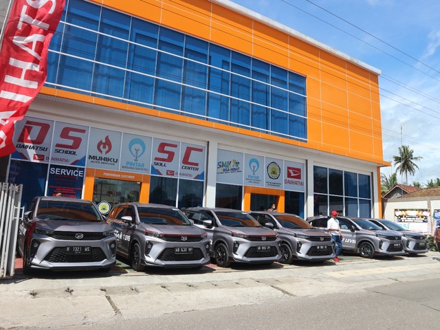 Test drive Daihatsu All New Xenia di Jawa Tengah.  Foto: Ghulam Muhammad Nayazri / kumparanOTO