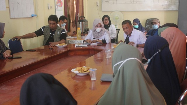 Agenda penyerahan bantuan kepada mustahik korban KDRT di Subulussalam, Aceh. Foto: Dok. Yudiansyah