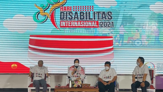 Mensos Risma menghadiri peringatan Hari Disabilitas Internasional (HDI) 2021. Foto: Kemensos