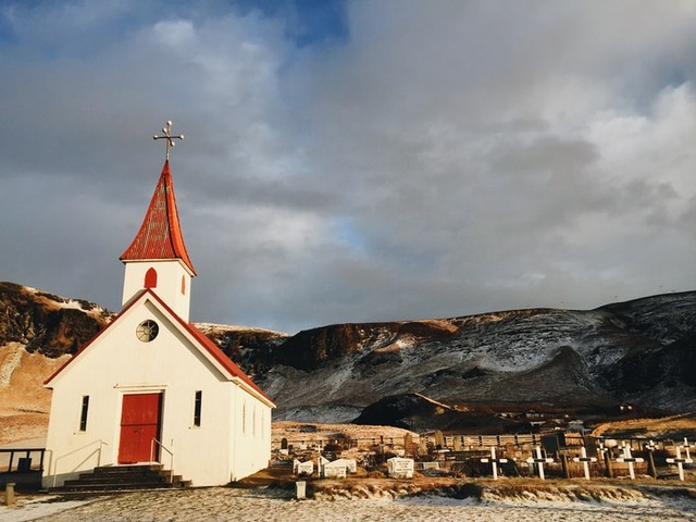 Mengenal Gereja Lutheran dan Sakramen yang Diakuinya (95329)