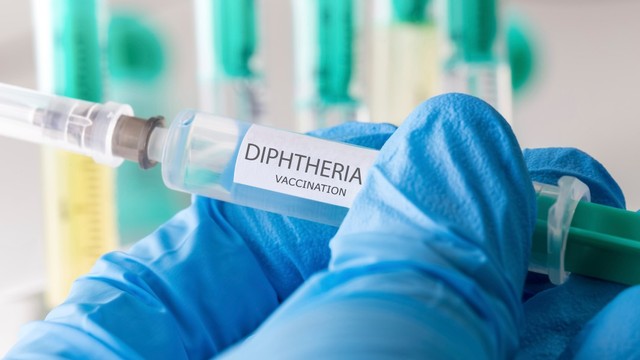 Perbedaan Imunisasi DPT, DT dan Td untuk Cegah Difteri. Foto: Shutterstock