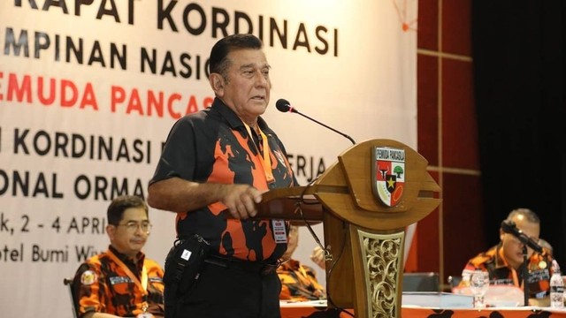 Japto S. Soerjosoemarno menjabat sebagai Ketua Umum Pemuda Pancasila sejak 1981. Foto: Instagram/@mpnpemudapancasila