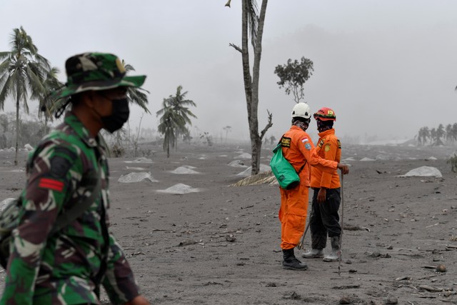 Bnpb Korban Meninggal Akibat Letusan Gunung Semeru Jadi 22 Orang