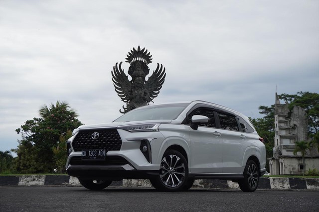 Toyota Veloz generasi kedua. Foto: Gesit Prayogi/kumparan.com