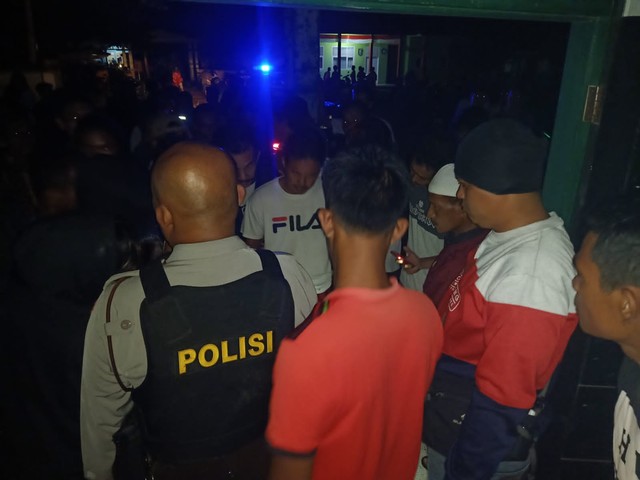 Oknum Kepala Pekon di Pringsewu Digerebek Warga, Diduga Selingkuh (1)