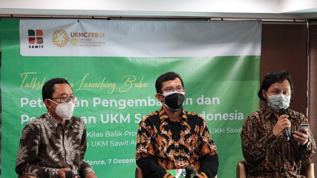 BPDP-KS dan UKMC FEB UI saat acara talkshow "Peta Jalan Pengembangan dan Pembinaan UKM Sawit di Indonesia". Foto: IST