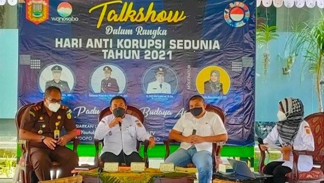 Wakil Bupati Wonosobo, Muhamad Albar (kedua dari kiri) saat memberikan nasehat agar ASN tak terlibat korupsi. Foto: istimewa.