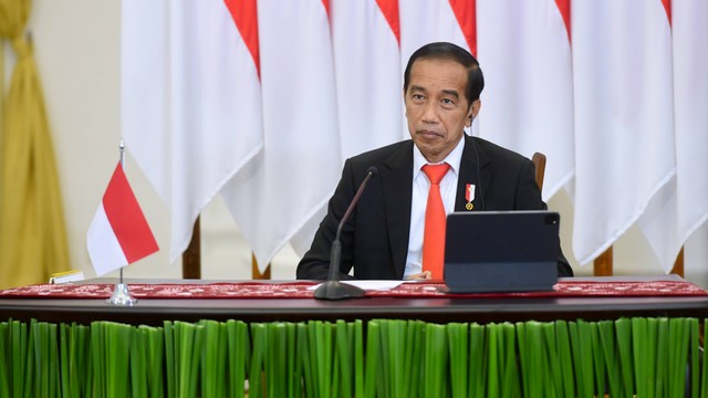 Presiden Jokowi menghadiri Summit for Democracy secara virtual di Istana kepresidenan Bogor, Kamis (9/12/2021). Foto: Muchlis Jr/Biro Pers Sekretariat Presiden