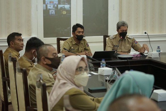 Rapat evaluasi Program Smart City di Balai Kota Bogor, Senin (6/12/2021). Foto: Pemkot Bogor