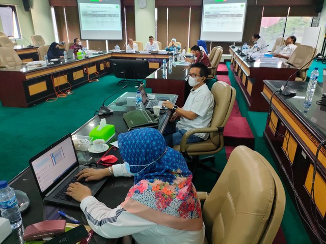 Sumber Foto : Panitia Rakernas (Sedang berlangsung rapat kerja nasional di Jakrta dan Padang)