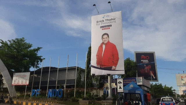 Baliho Erick Thohir 'For Presiden'. Foto: Dok. Istimewa