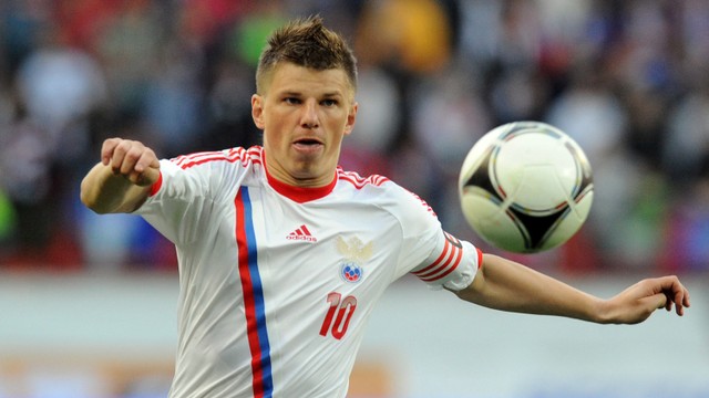 Andrey Arshavin saat bermain di Timnas Rusia pada 25 Mei 2012.
 Foto: Yuri Kadobnov/AFP